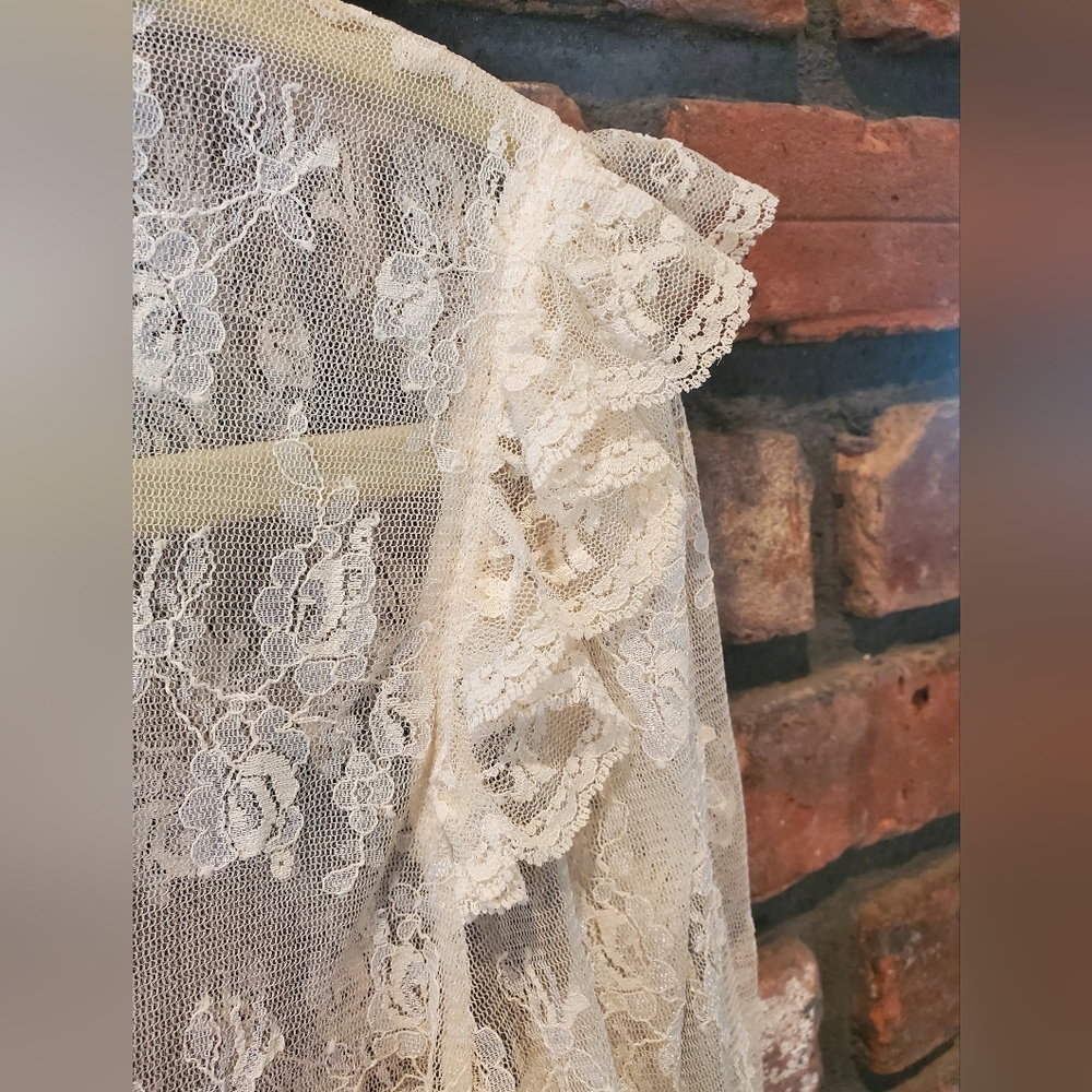 Sheer Lace Ruffle Open-Front Cardigan - Cream - Picture 4 of 7